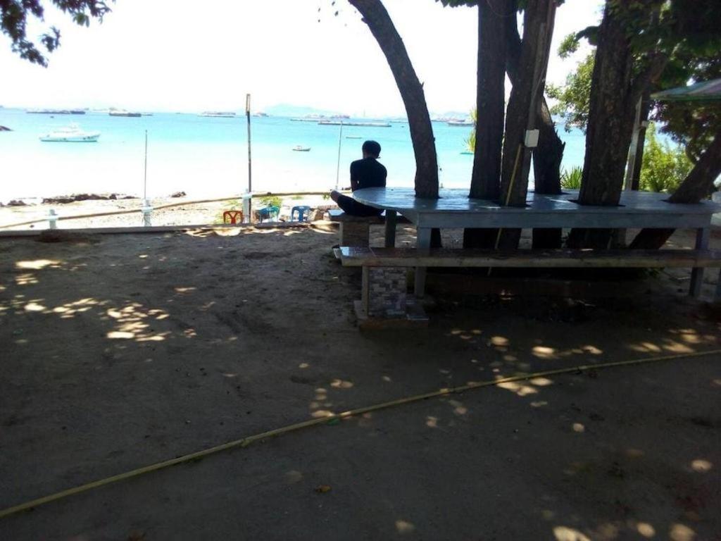 Rimtalay Resort Koh Si Chang Bagian luar foto