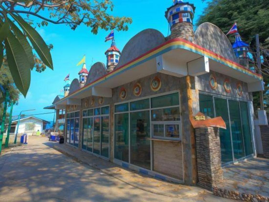 Rimtalay Resort Koh Si Chang Bagian luar foto