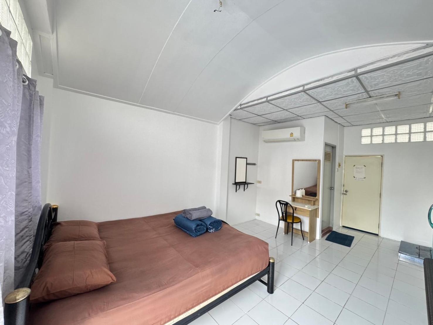Rimtalay Resort Koh Si Chang Bagian luar foto