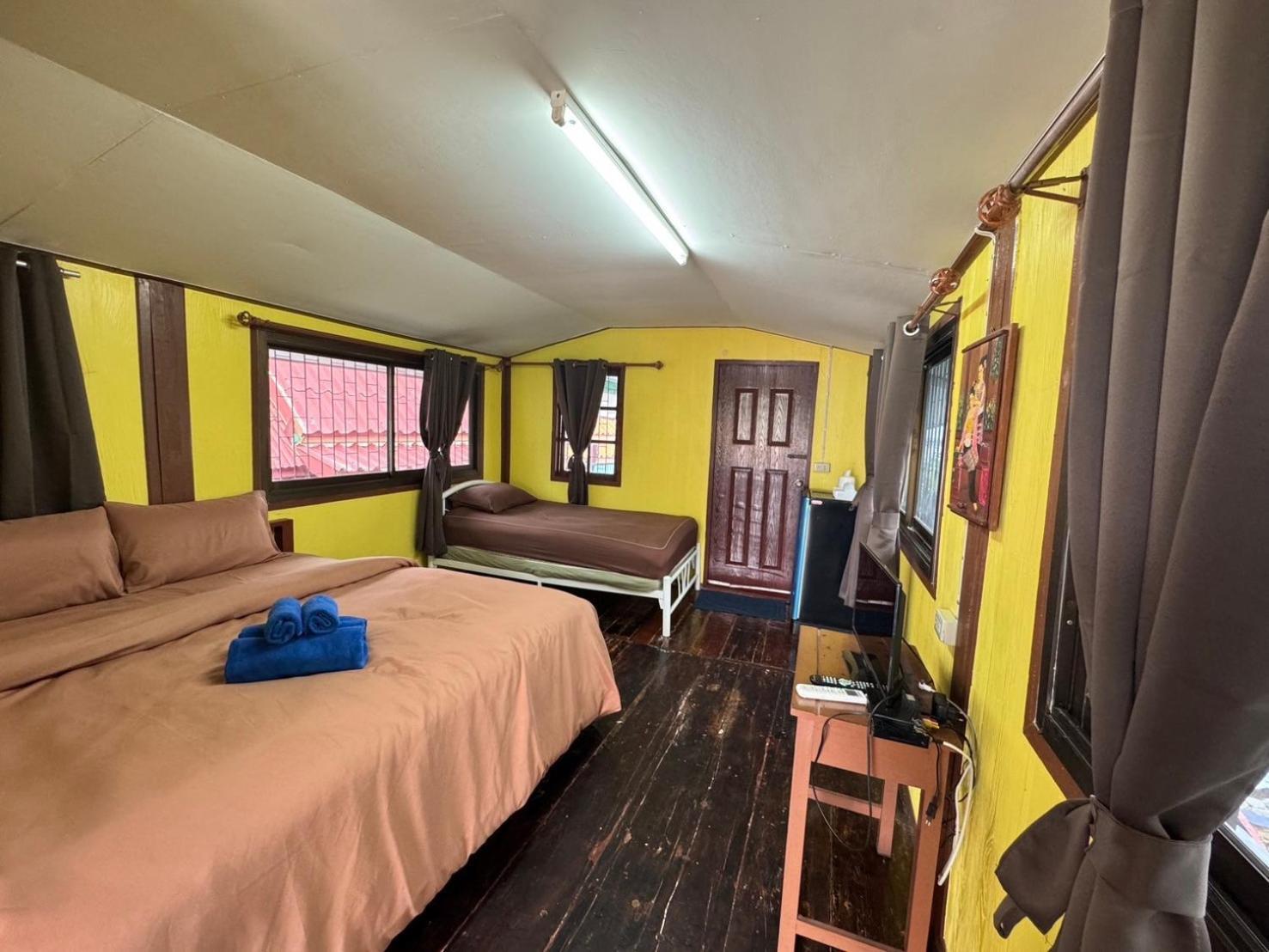 Rimtalay Resort Koh Si Chang Bagian luar foto