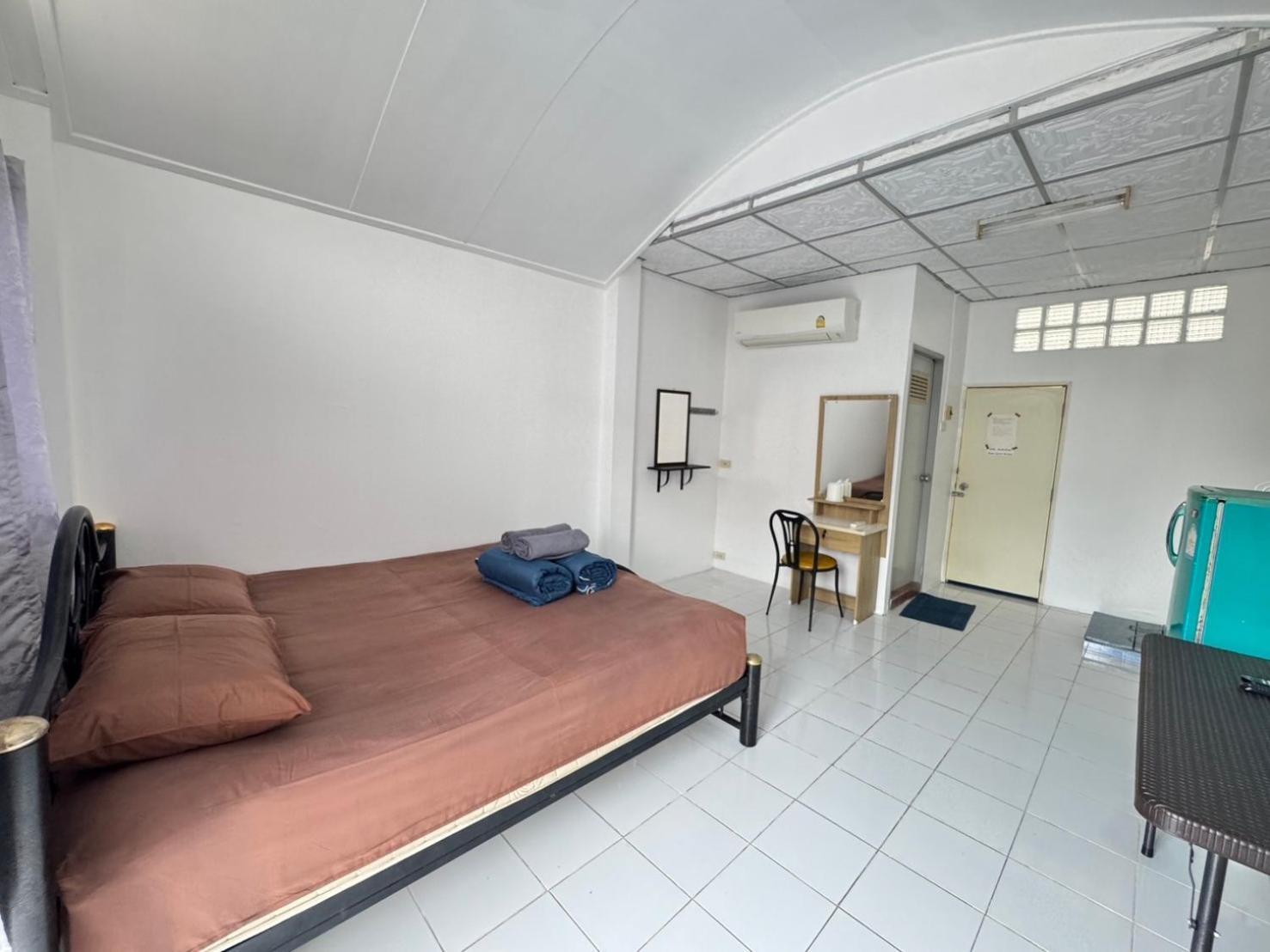 Rimtalay Resort Koh Si Chang Bagian luar foto