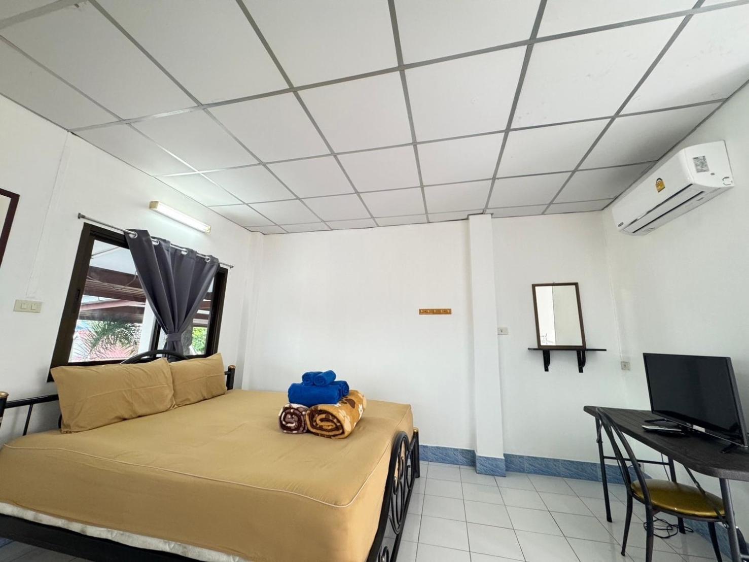 Rimtalay Resort Koh Si Chang Bagian luar foto